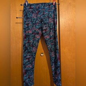 LuLaRoe TC Blue Paisley Leggings